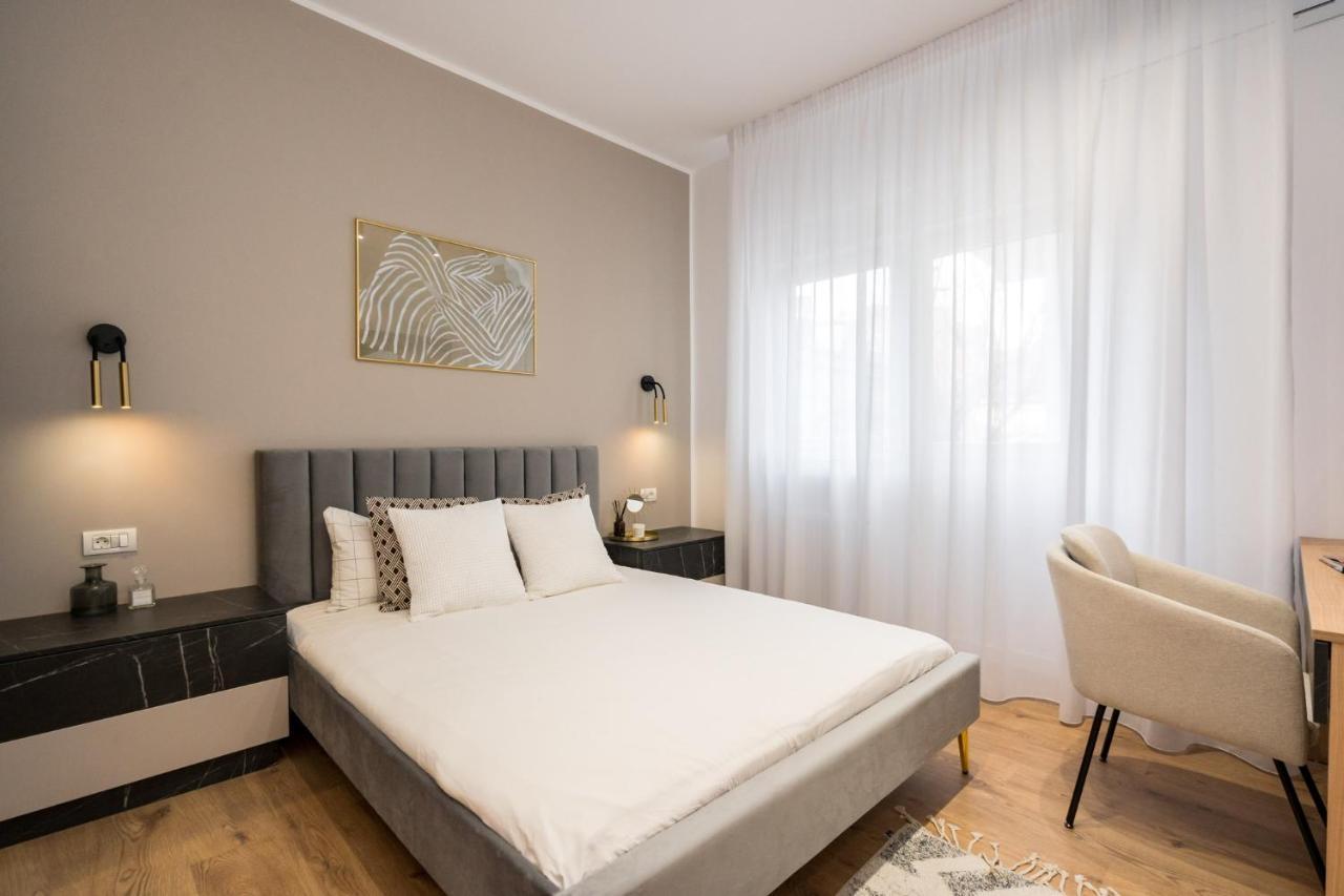 Crystal 3Bdr Apartment In Center Bucareste Exterior foto